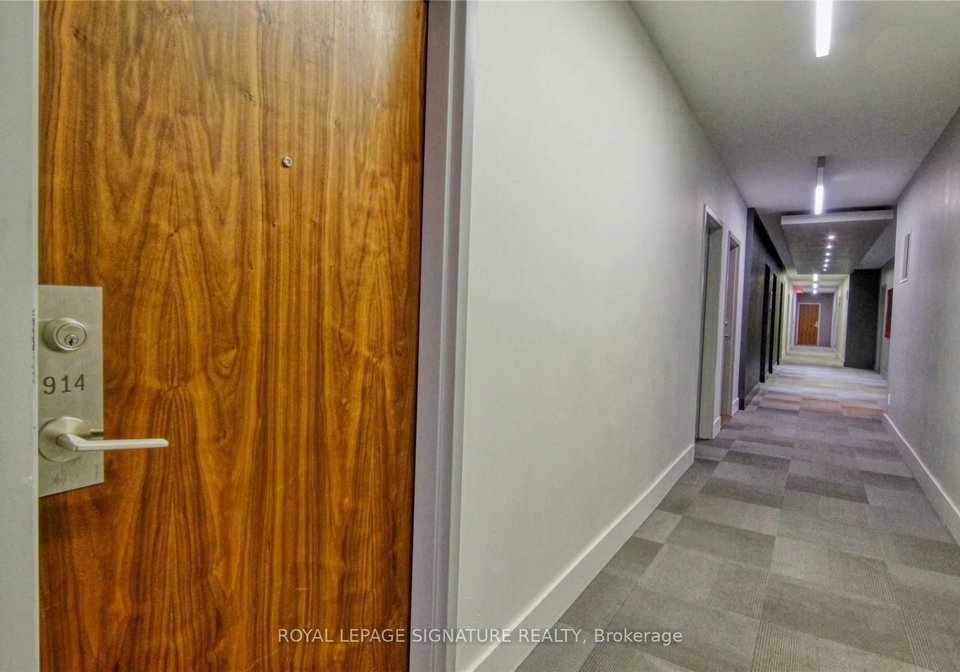 1-market-street-toronto-ontario-c13439678