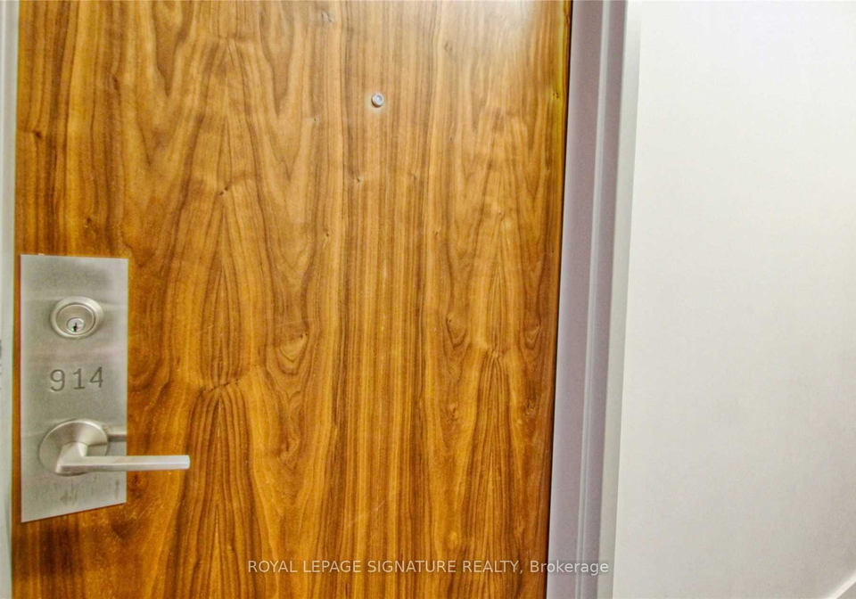 1-market-street-toronto-ontario-c13439678