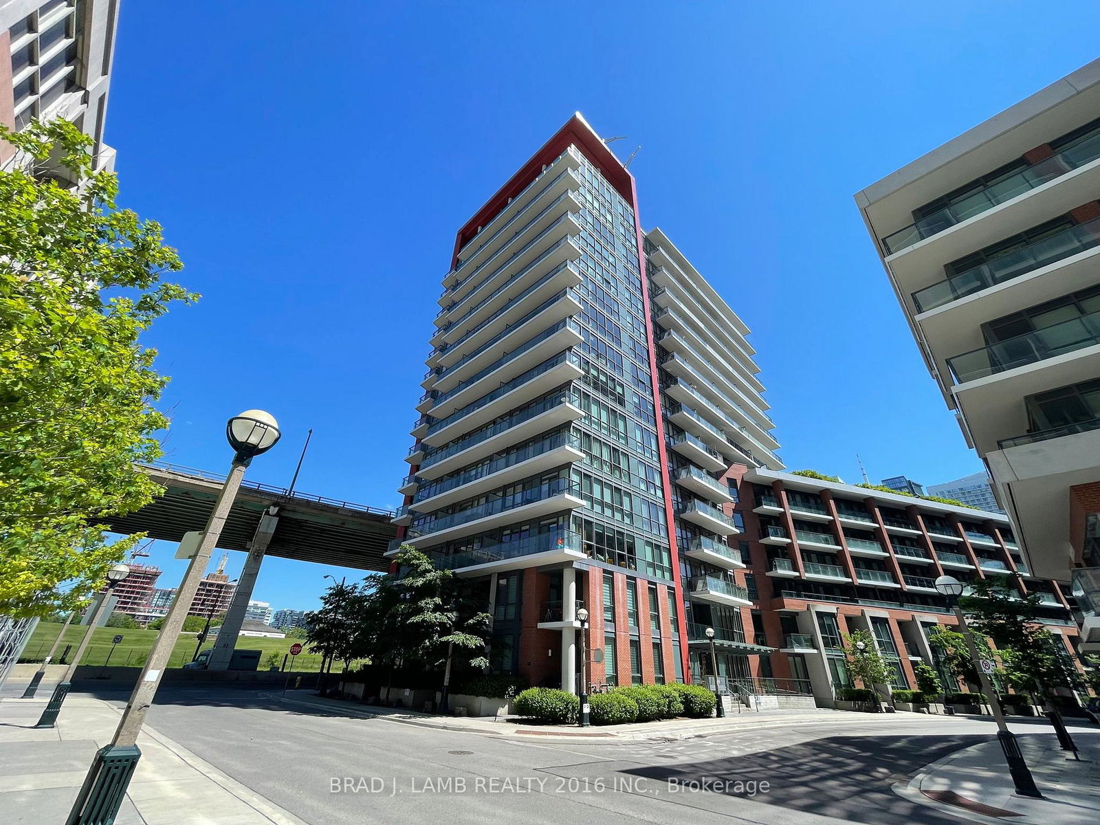 50-bruyeres-mews-toronto-ontario-c13439680