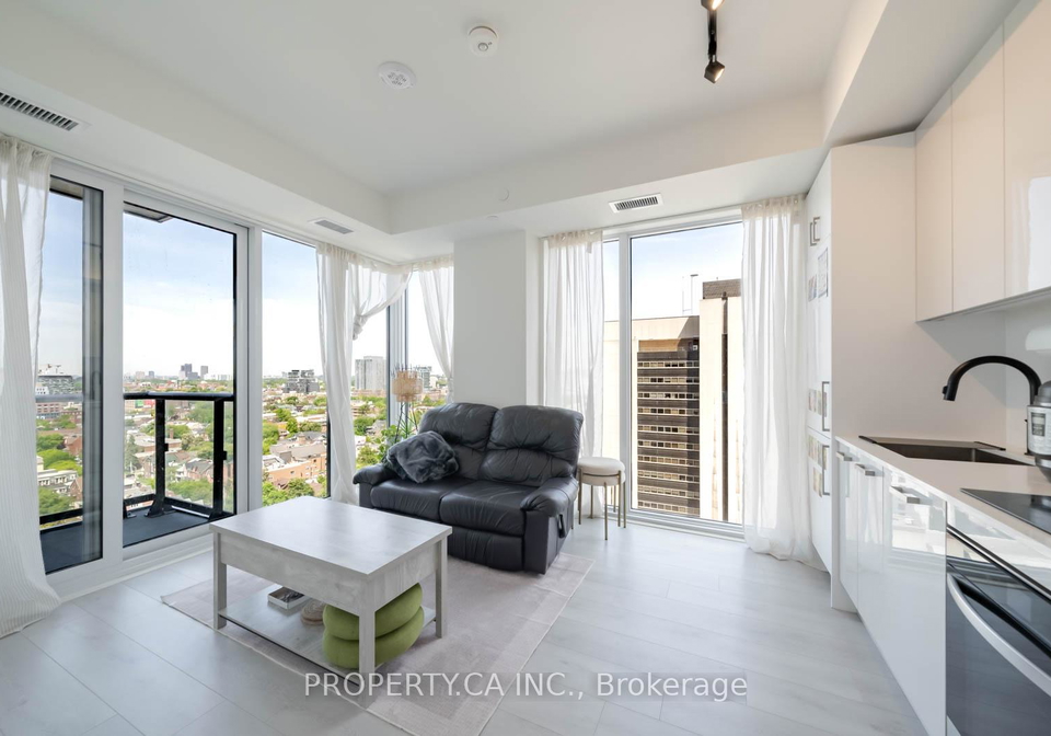 280-dundas-street-w-toronto-ontario-c13439752