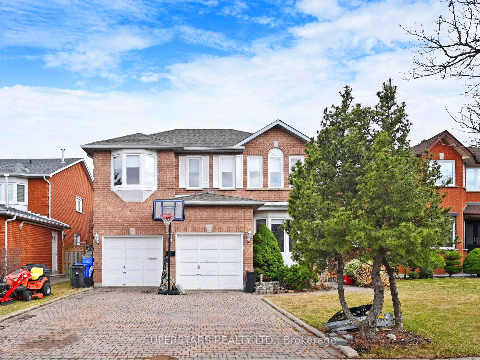 5-jardin-hill-court-north-york-ontario-c13439946