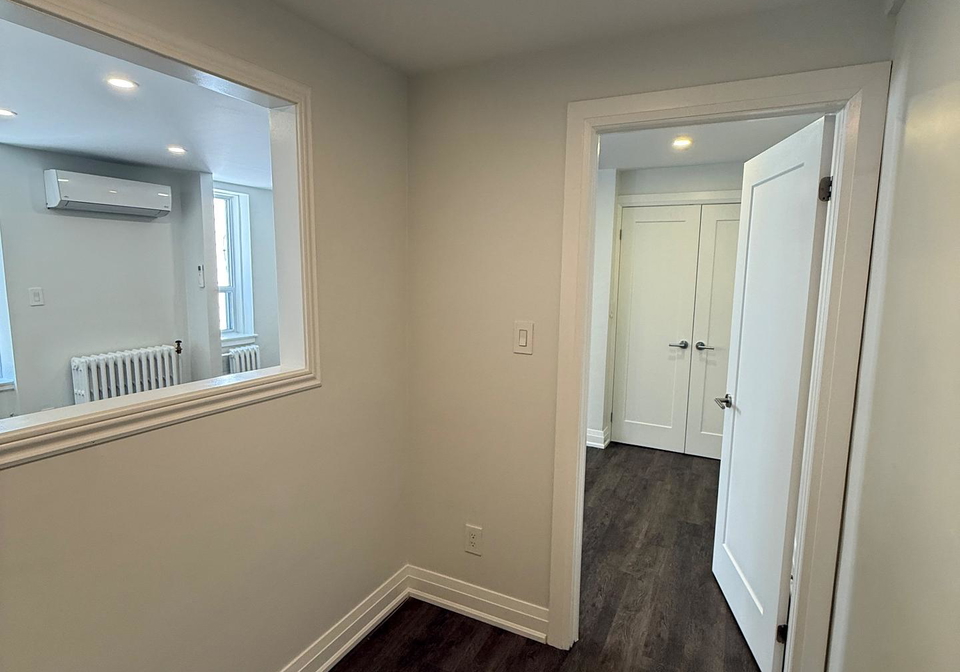 699-eglinton-avenue-w-toronto-ontario-c13440006