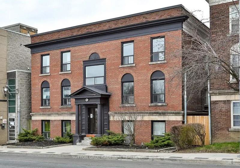 915-st-clair-avenue-w-toronto-ontario-c13440018