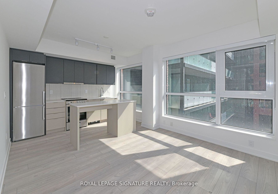 8-tippett-road-toronto-ontario-c13440162