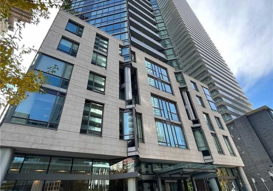 45-charles-street-e-toronto-ontario-c13440584