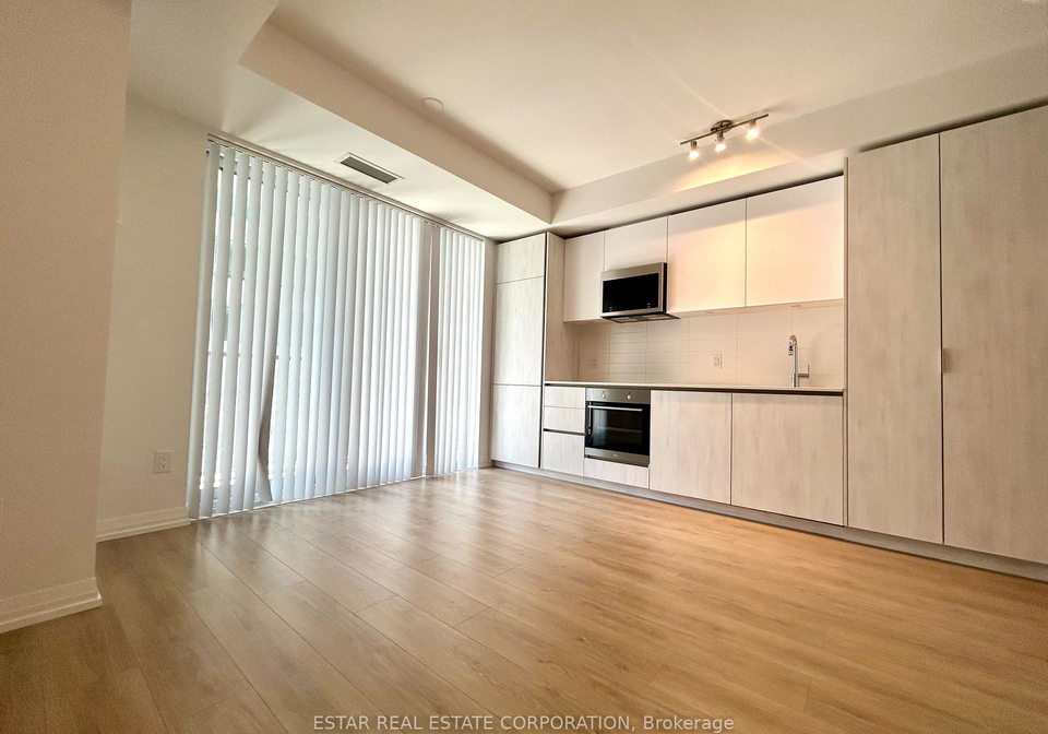 8-widmer-street-toronto-ontario-c13440750