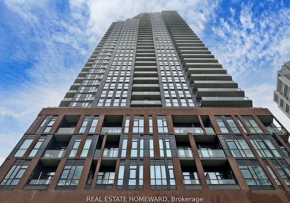 159-wellesley-street-e-toronto-ontario-c13440884