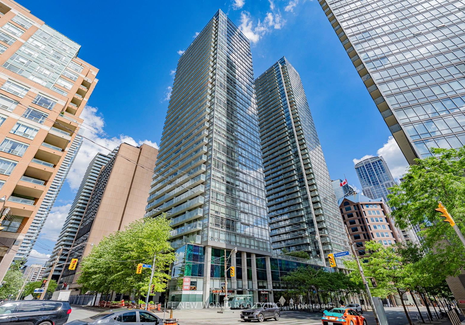 37-grosvenor-street-toronto-ontario-c13440888