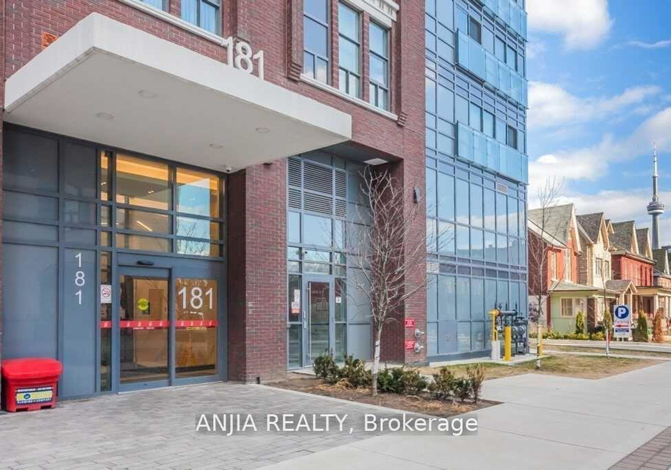 181-huron-street-toronto-ontario-c13440994