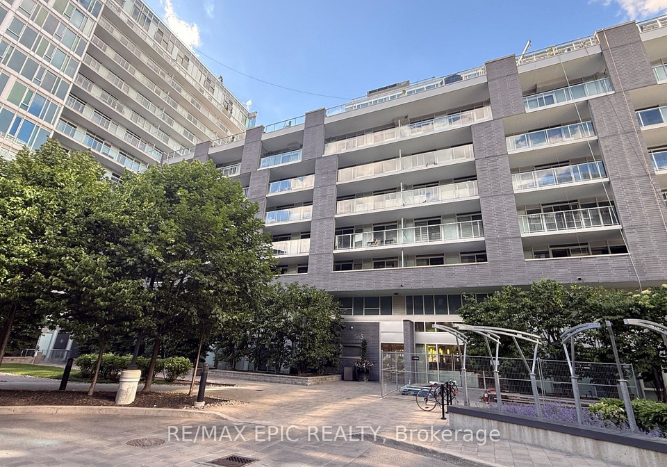 555-wilson-avenue-toronto-ontario-c13441002