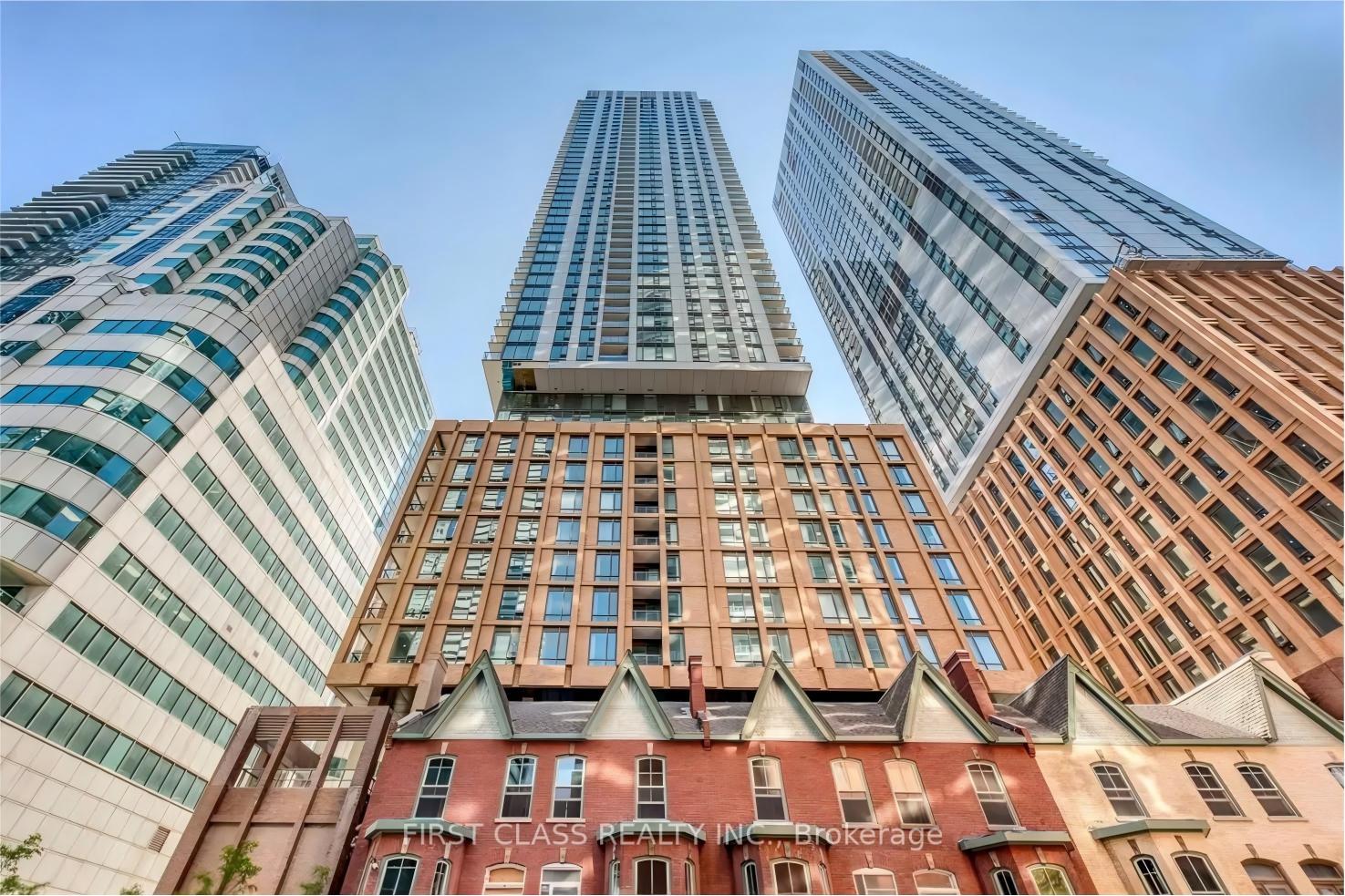 8-widmer-street-toronto-ontario-c13441010