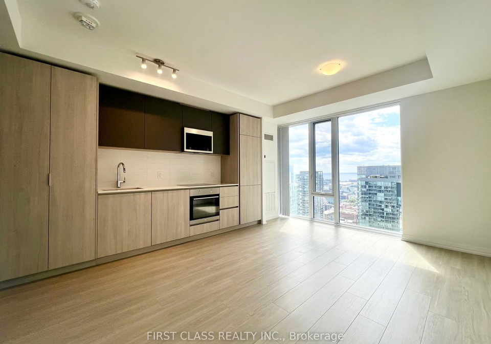 8-widmer-street-toronto-ontario-c13441010