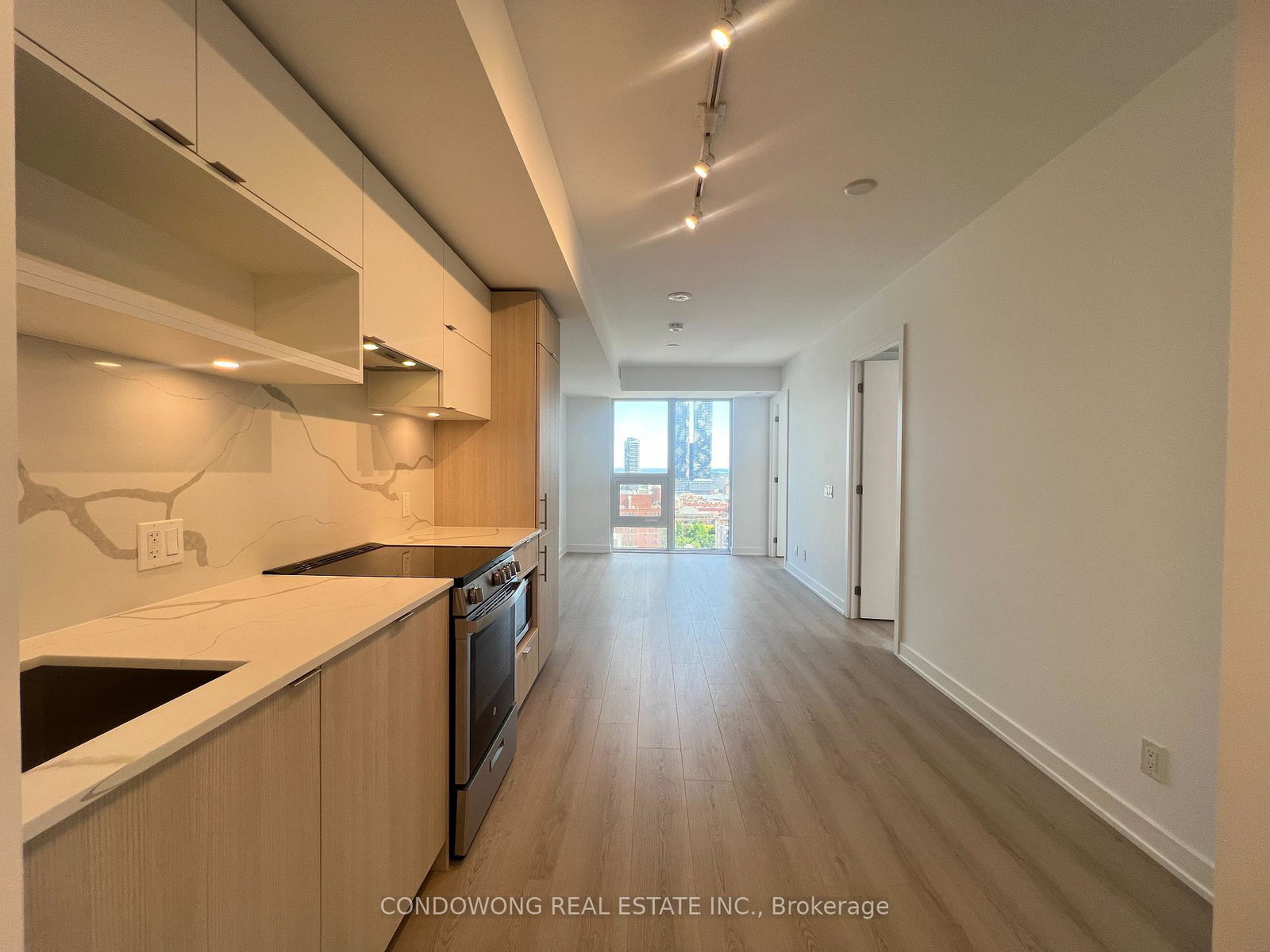 100-queen-street-e-toronto-ontario-c13441190
