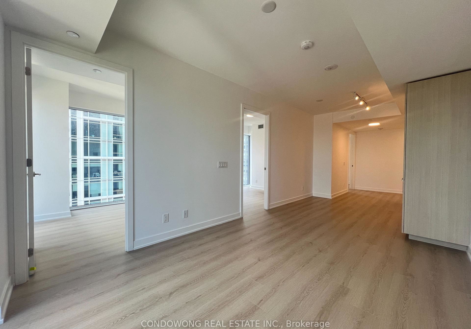 100-queen-street-e-toronto-ontario-c13441190