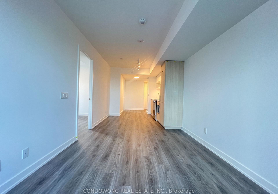 100-queen-street-e-toronto-ontario-c13441272