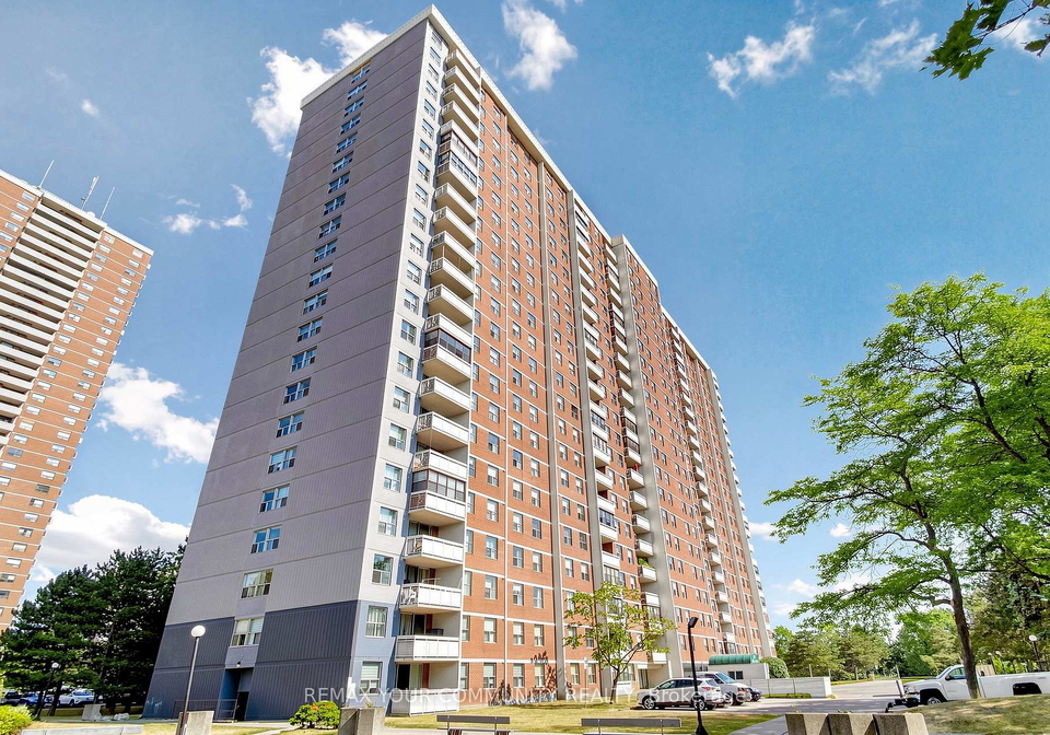 205-hilda-avenue-toronto-ontario-c13441318
