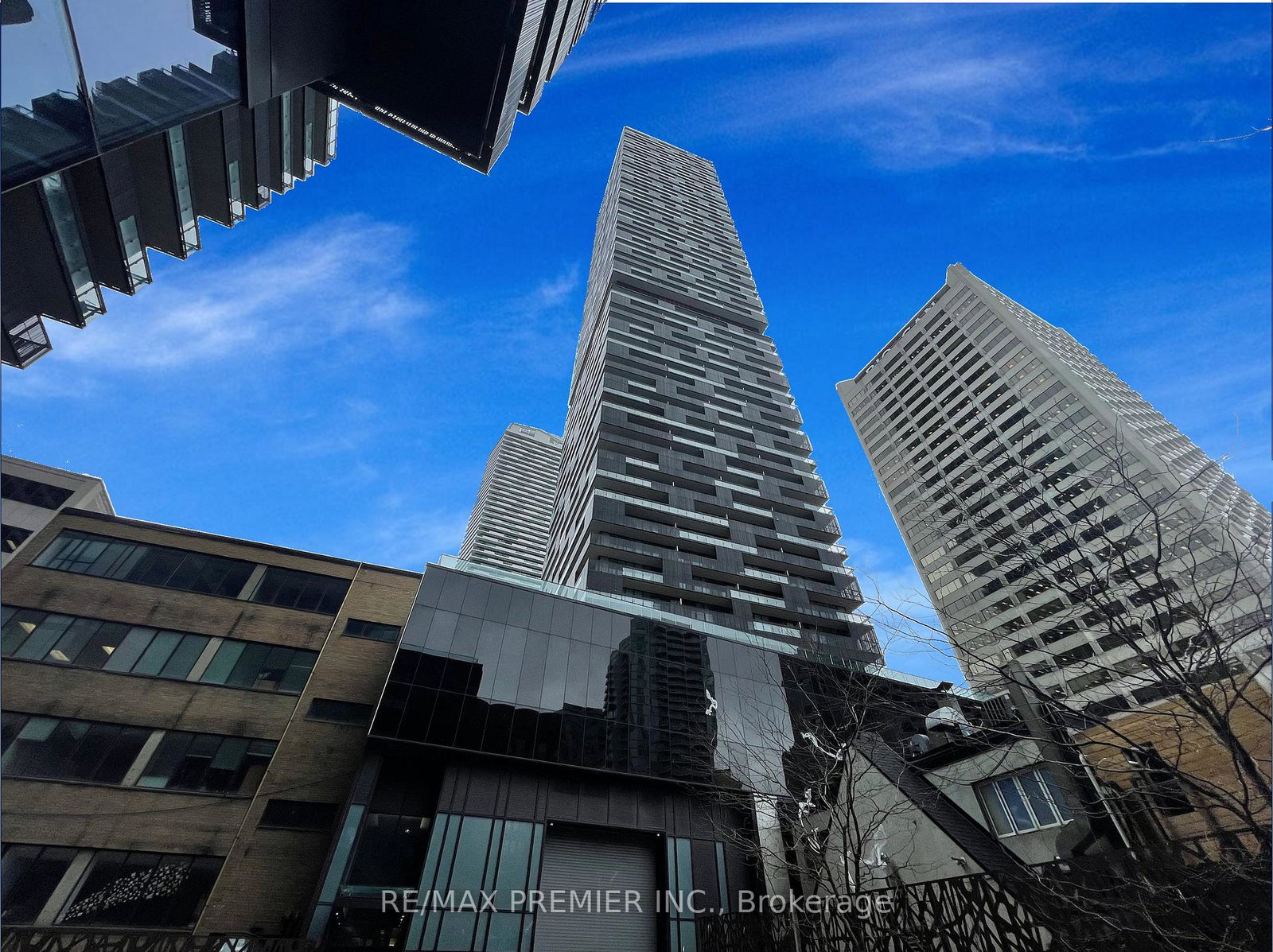 8-eglinton-avenue-e-toronto-ontario-c13441338