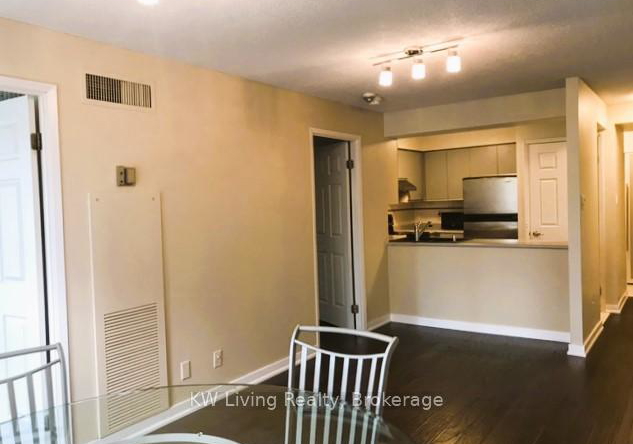 298-jarvis-street-toronto-ontario-c13441362