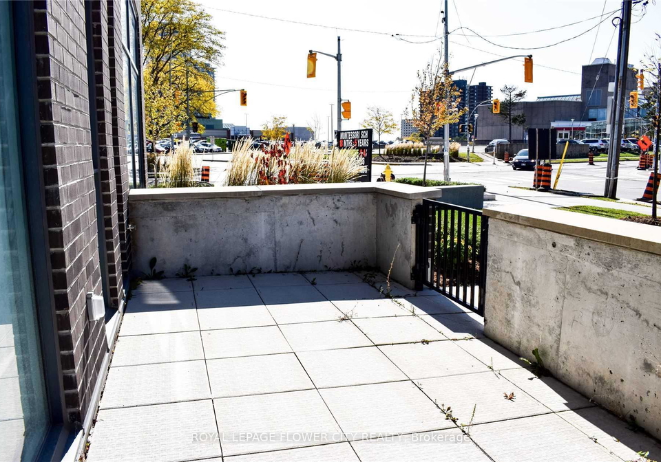 128-fair-view-mall-drive-north-york-ontario-c13441384