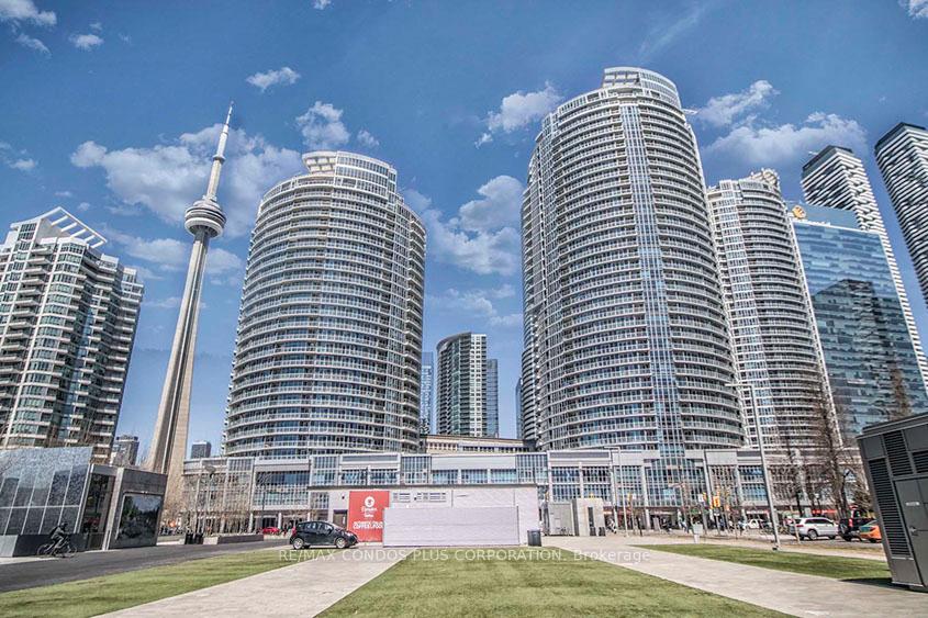 218-queens-quay-w-toronto-ontario-c13441624