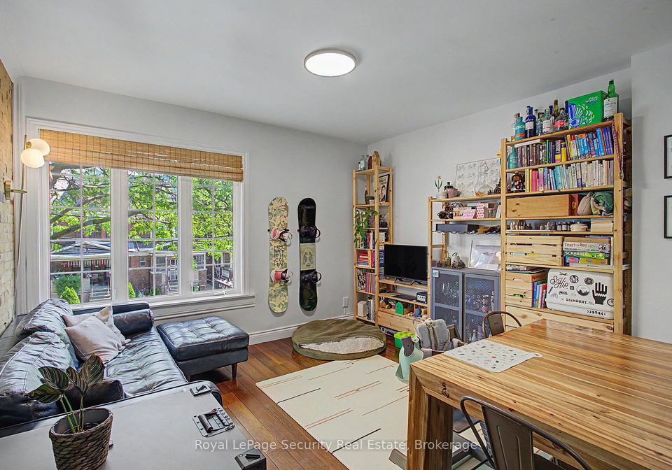 410-manning-avenue-toronto-ontario-c13441718