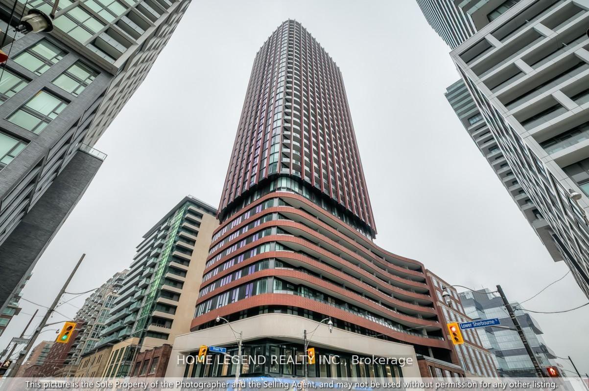 180-front-street-e-toronto-ontario-c13441782