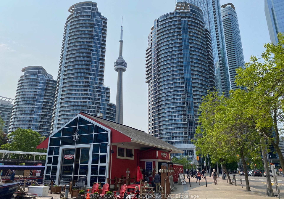 208-queens-quay-w-toronto-ontario-c13442248