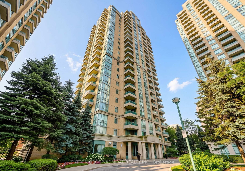 3-pemberton-avenue-north-york-ontario-c13442288