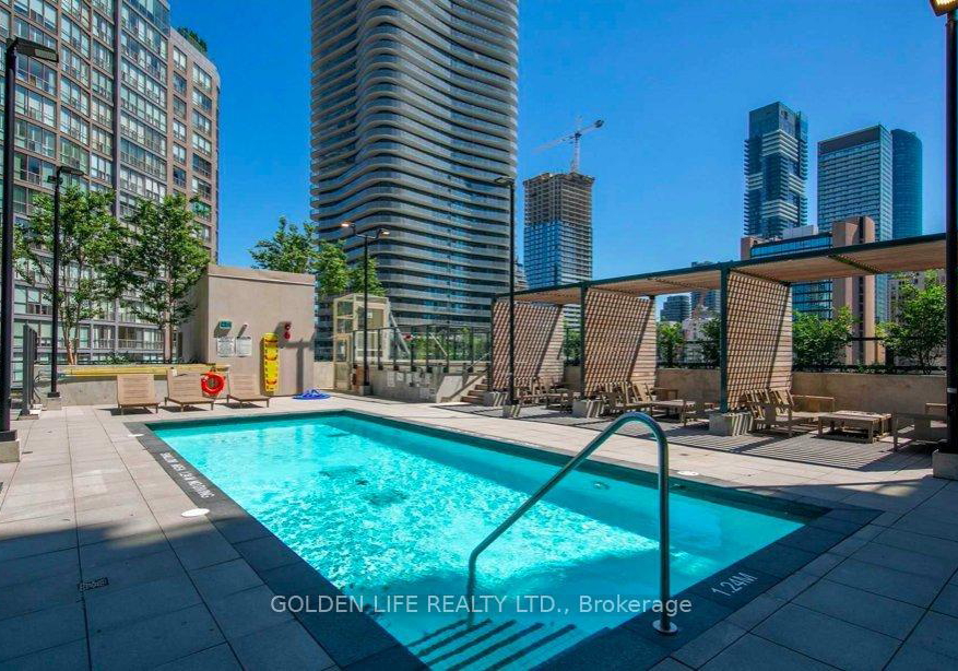 955-bay-street-toronto-ontario-c13442362