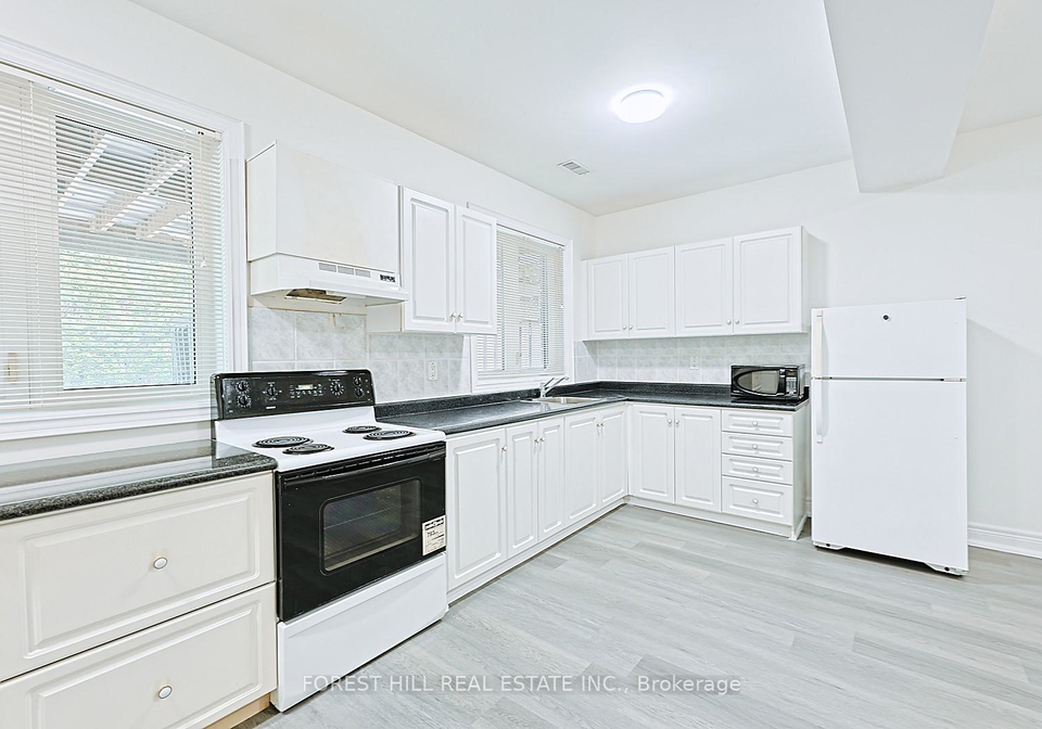 61-fairchild-avenue-toronto-ontario-c13442382