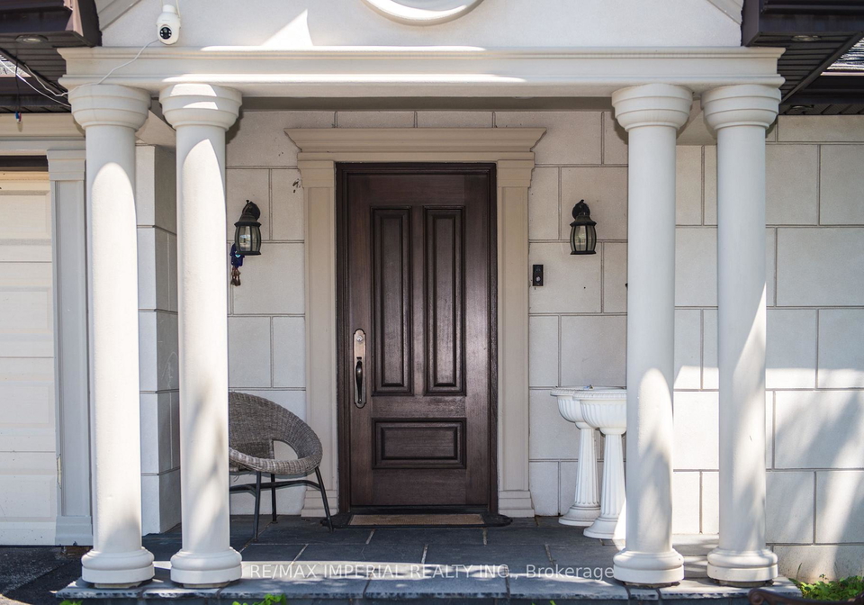 35-waddington-crescent-north-york-ontario-c13442398