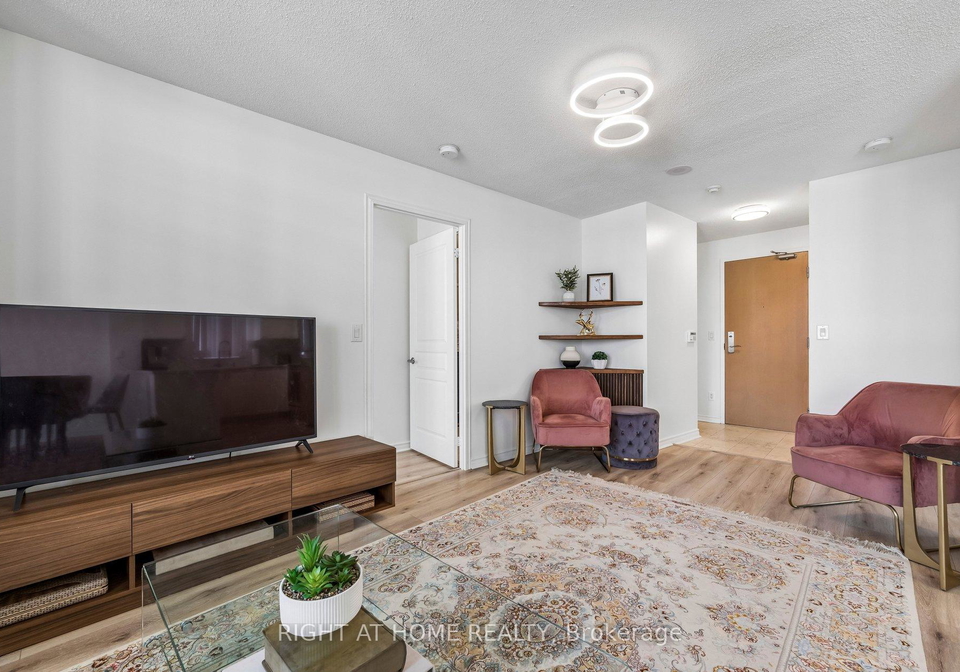 503-beecroft-road-toronto-ontario-c13442532