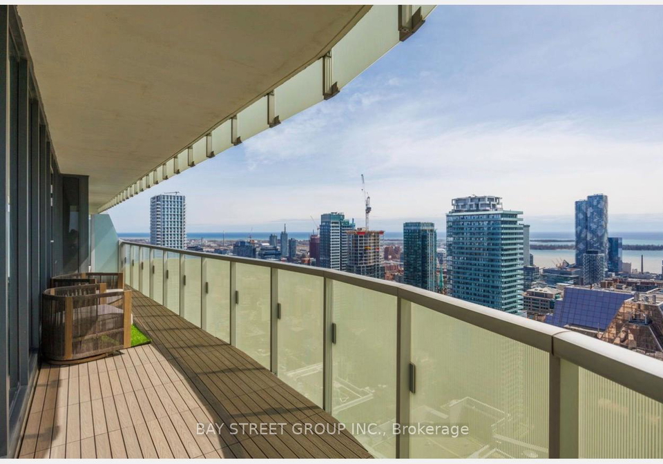 197-yonge-street-toronto-ontario-c13442560