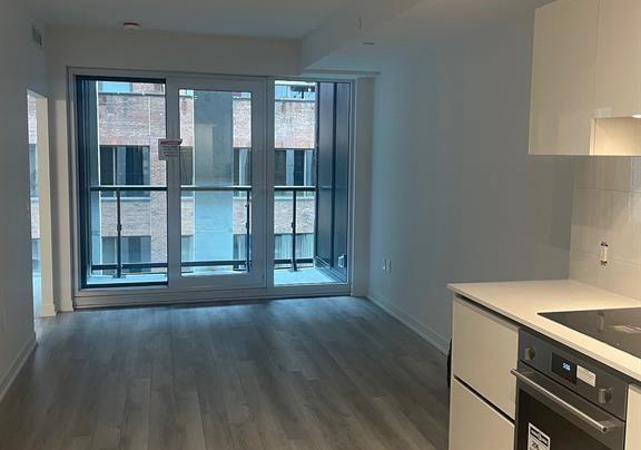 121-st-patrick-street-toronto-ontario-c13442618