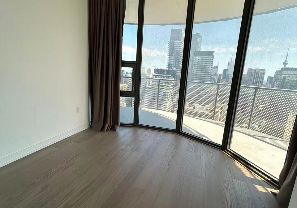 11-wellesley-street-w-toronto-ontario-c13442674