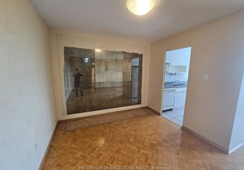205-hilda-avenue-toronto-ontario-c13442688