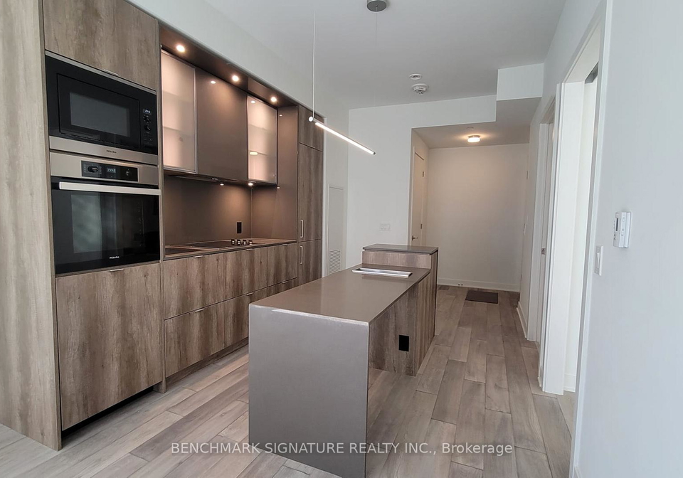 11-yorkville-avenue-toronto-ontario-c13442746