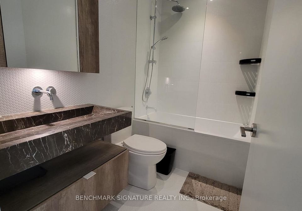11-yorkville-avenue-toronto-ontario-c13442746