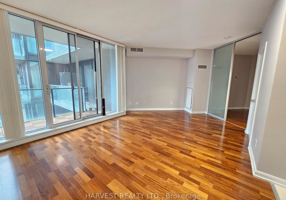 111-elizabeth-street-toronto-ontario-c13442758