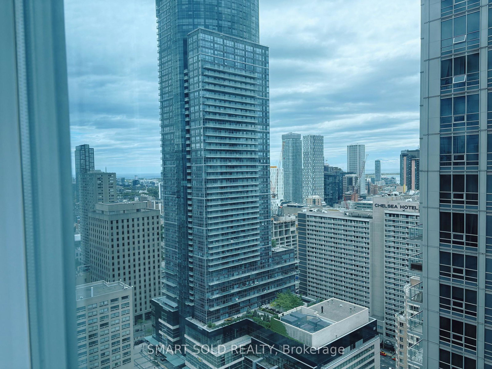 763-bay-street-toronto-ontario-c13442852