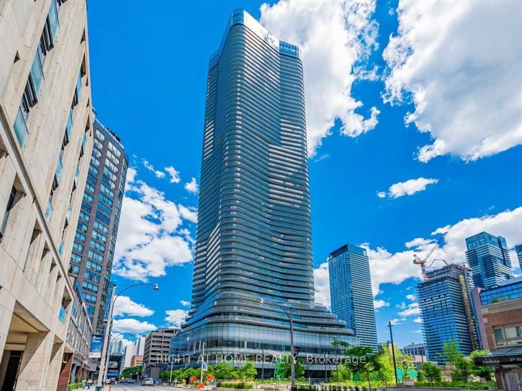 11-wellesley-street-w-toronto-ontario-c13442954