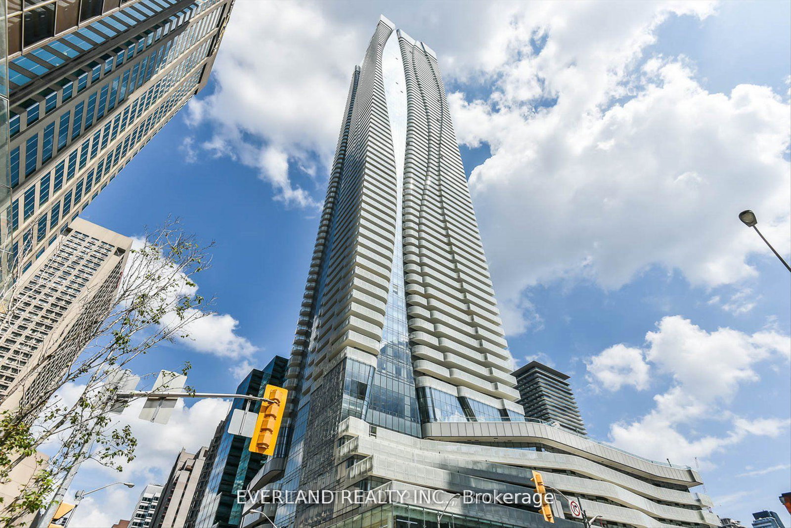 1-bloor-street-e-toronto-ontario-c13442980