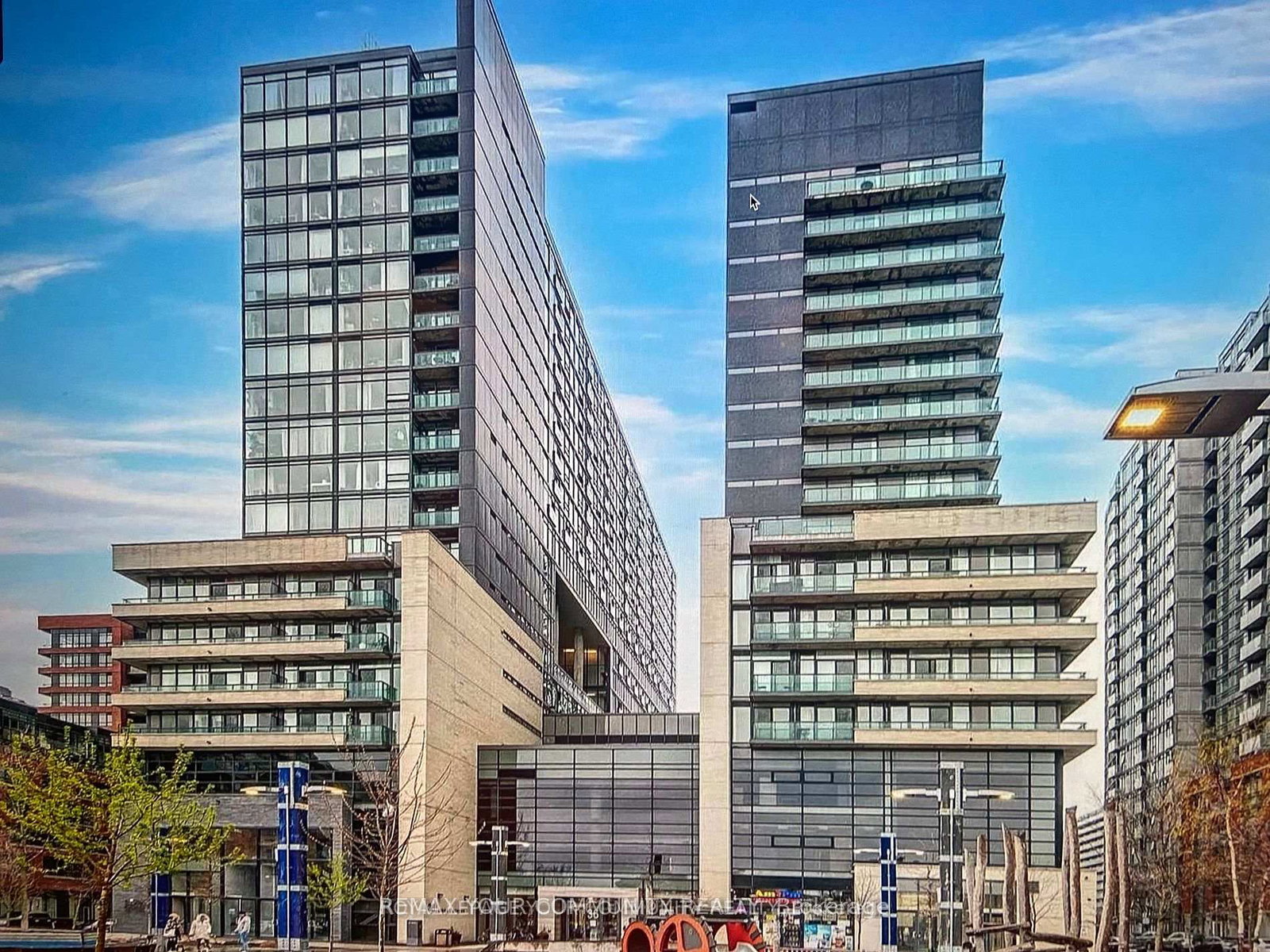36-lisgar-street-toronto-ontario-c13443024