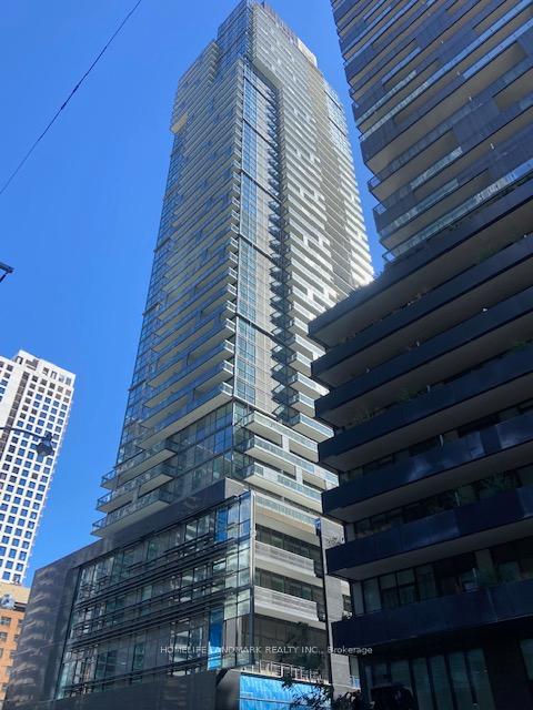 39-roehampton-avenue-toronto-ontario-c13443082