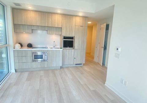 39-roehampton-avenue-toronto-ontario-c13443082