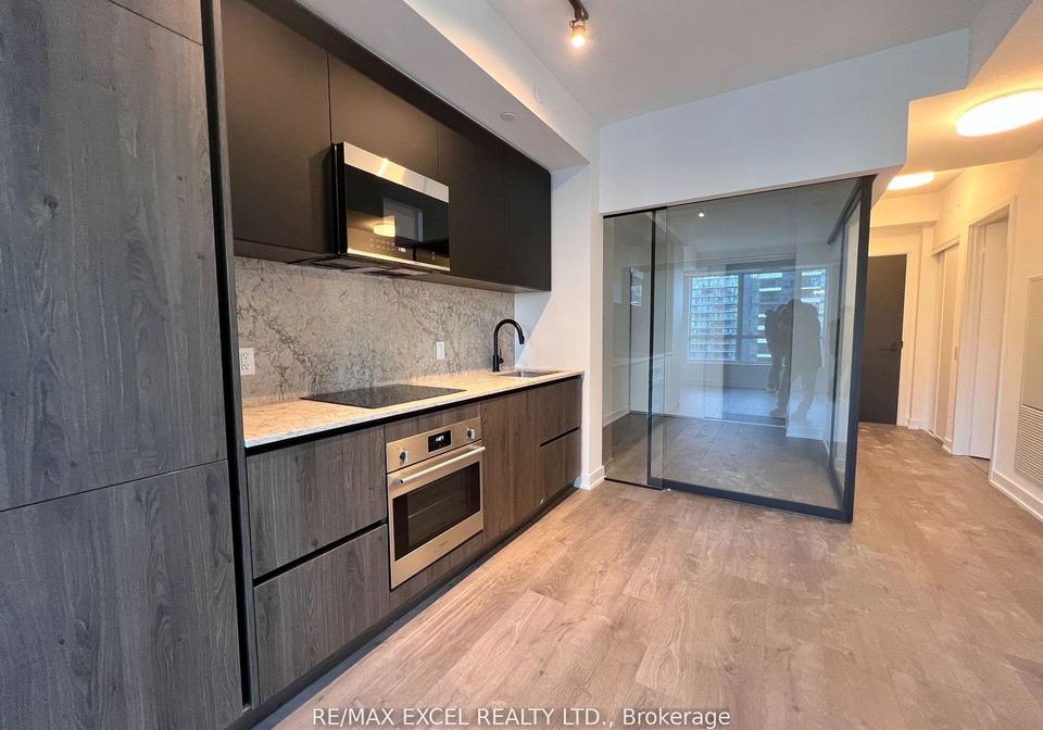 108-peter-street-toronto-ontario-c13443154