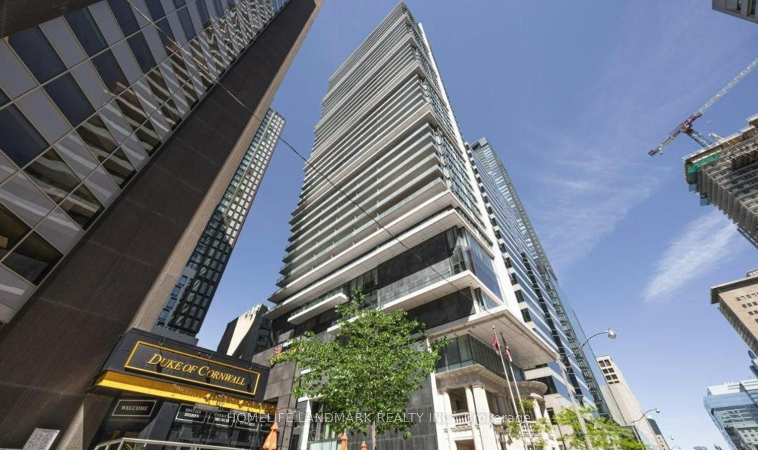 426-university-avenue-toronto-ontario-c13443158