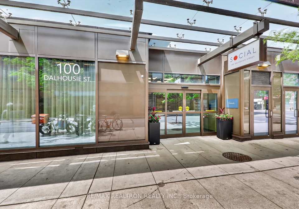 100-dalhousie-street-toronto-ontario-c13443300