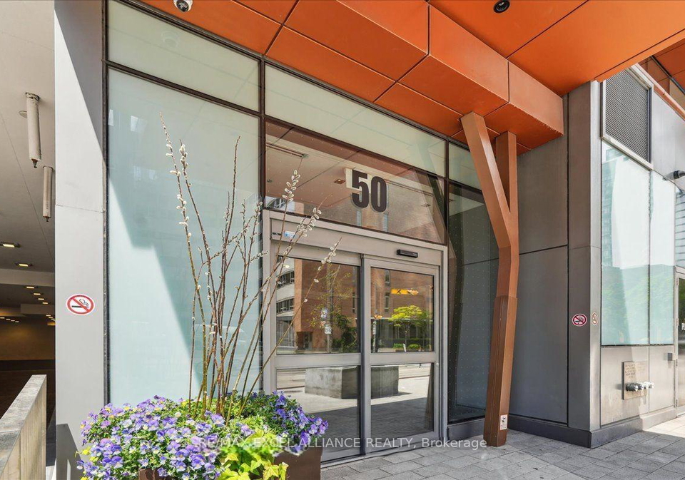 50-wellesley-street-toronto-ontario-c13443344