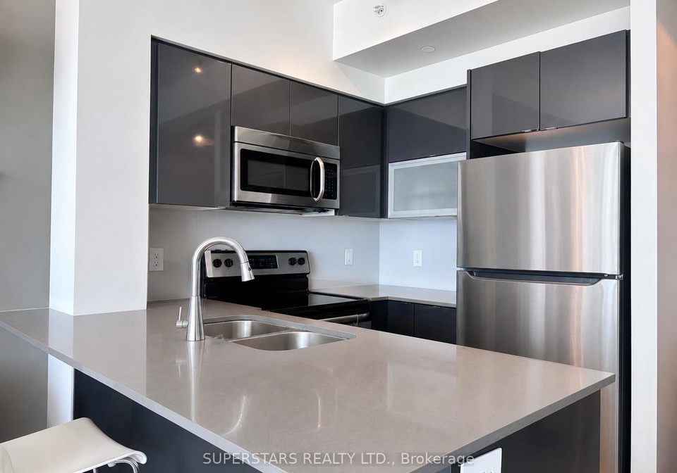 150-east-liberty-street-toronto-ontario-c13443532